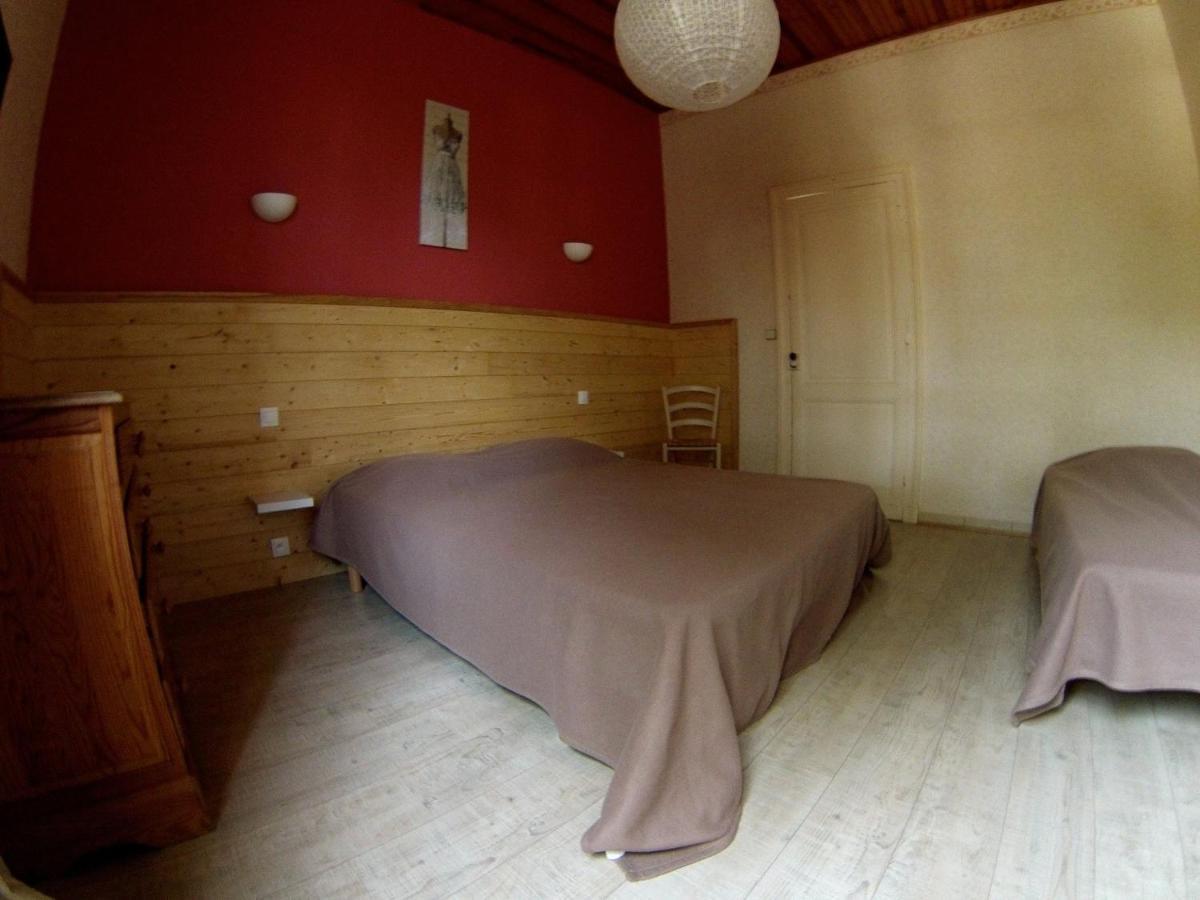 Ensemble De 3 Villas Avec Piscine Chauffee, Esprit Detente Сангине Экстерьер фото